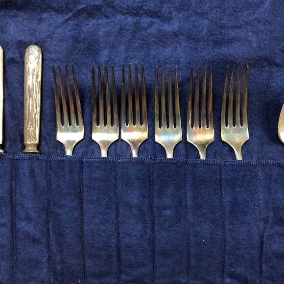 1847 Rogers Bros Frank Herschede Silversmith Vintage XS Triple 36 Pcs Silverware - Picture 5 of 11
